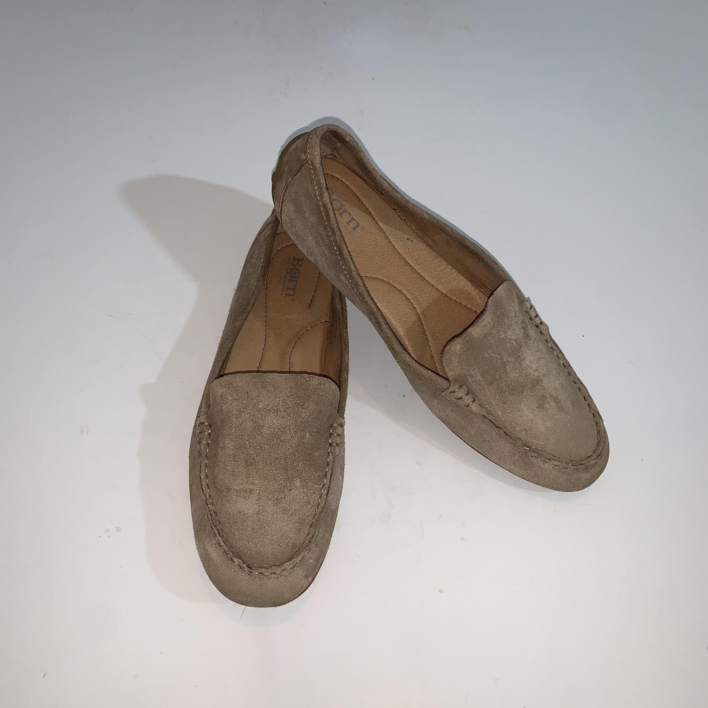 Born Shoes Womens Size 11 Beige Suede Moccasin Flats Slip On Comfort Casual